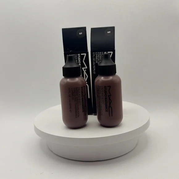 MAC Studio Radiance Face and Body N9 NEW authentic 2 pack